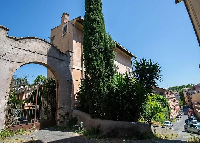 Trastevere Romantic House Rome